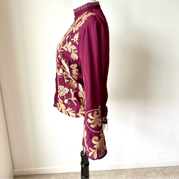 GIMMICKS Embroidered Bell Sleeve Mock Neck Boho Blouse—SZ. XS - Picture 7 of 17